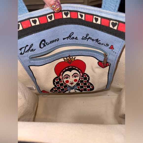 Brighton NWT In Love We Trust Exclusive Tom Clancy Artwork Queen of Hearts Tote - Picture 5 of 15
